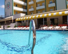 Khách sạn Park Hotel Perù (Lido di Jesolo, Ý)
