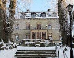 Khách sạn Görvälns Slott (Järfälla, Thụy Điển)