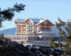 Hotel Lagorai Resort & Spa (Cavalese, İtalya)