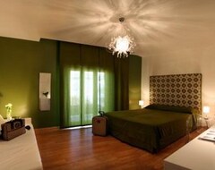 Khách sạn Guest House Emily Suites Sorrento (Sorrento, Ý)