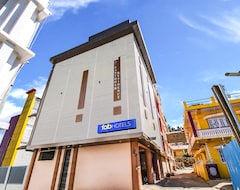 Otel De Santosh Residency Ettines Road (Udhagamandalam, Hindistan)