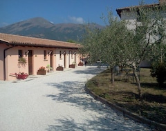 Casa rural Santa Croce (Fossato di Vico, İtalya)