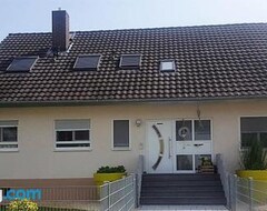 Toàn bộ căn nhà/căn hộ Ferienwohnung Witt (Rheinhausen, Đức)