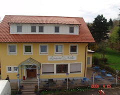 Khách sạn Hotel Albblick (Boll, Đức)