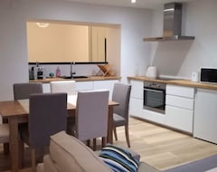 Cijela kuća/apartman Le DenysPuech 55m2 plein centre avec jardin! (Rodez, Francuska)