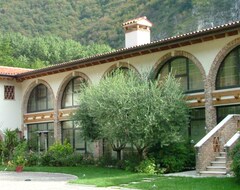 Khách sạn Il Tinello (Solagna, Ý)