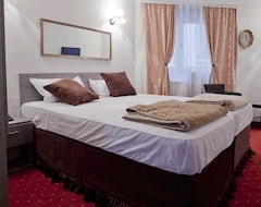 Hotelli Garni House 46 Plus (Belgrade, Serbia)