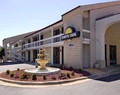 Hotel Days Inn By Wyndham Raleigh Midtown (Raleigh, USA)