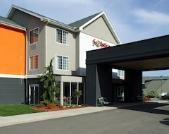 Otel Solstice (Erie, ABD)