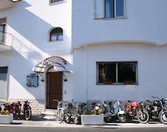 Khách sạn Bellavia Relais (Massa Lubrense, Ý)