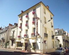 Hotel California (Vichy, France)