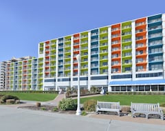 Khách sạn Sandcastle Beachfront Hotel (Virginia Beach, Hoa Kỳ)