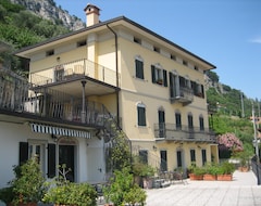 Hotel La Pianca (Musso, Italy)