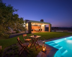 Khách sạn Cristelia Luxury Sea Front & Pool Villa (Lachania, Hy Lạp)
