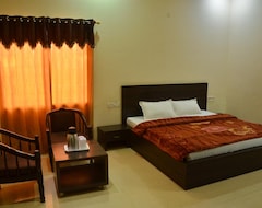 OYO 15534 Hotel Milan Palace (Amritsar, Hindistan)