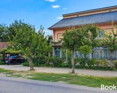 Tüm Ev/Apart Daire Sobi/rooms/zimmer (Gradsko, Kuzey Makedonya Cumhuriyeti)