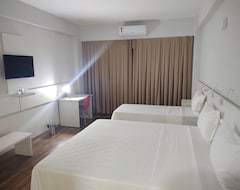 Khách sạn Hotel Quartzo (Cristalina, Brazil)