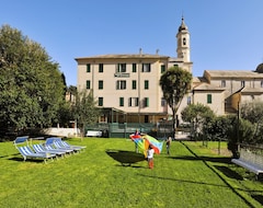 Khách sạn Hotel Florenz (Finale Ligure, Ý)