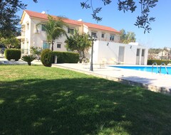 Entire House / Apartment Himonas Apartments (Pissouri, Cyprus)
