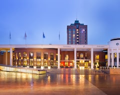 Khách sạn Theaterhotel De Oranjerie (Roermond, Hà Lan)