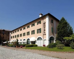 Hotel Bentivoglio (Bentivoglio, Italy)