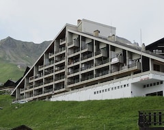 Hotel Les Cimes - Inh 24526 (Champéry, Suiza)
