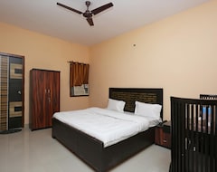 Khách sạn SPOT ON 41417 Hotel Unahb (Delhi, Ấn Độ)