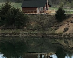 Entire House / Apartment Cozy, Lake View Chalet (Wadena, USA)