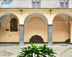 Toàn bộ căn nhà/căn hộ Delicious Apartment In Historical Mansion (Piacenza, Ý)