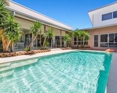 Hotelli Splash House At Kingscliff - Pet Friendly With Pool (Kingscliff, Australia)