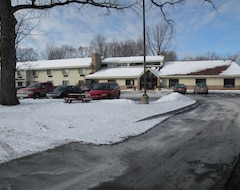 Boarders Inn and Suites by Cobblestone Hotels - Ripon (Ripon, USA)