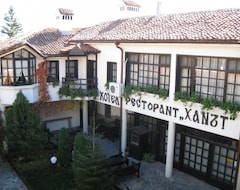 Khách sạn Hanat (Karlovo, Bun-ga-ri)