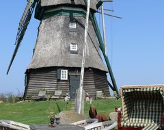 Toàn bộ căn nhà/căn hộ Enjoy A Dream Holiday In A Beautiful Old Mill On The Baltic Sea (Farven, Đức)
