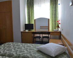 Khách sạn Motel Carmen (Baia Mare, Romania)