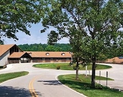 Hotel Burr Oak Lodge and Conference Center (Glouster, USA)