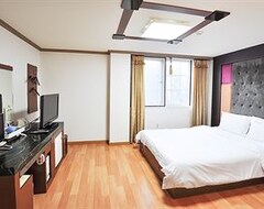 Hotelli Ritz Motel & Pension (Sokcho, Etelä-Korea)