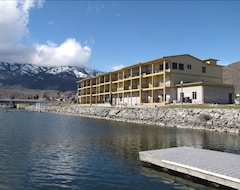 Khách sạn Howards On The River (Pateros, Hoa Kỳ)