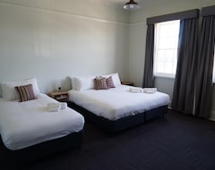 Rosehill Hotel (Sydney, Australija)