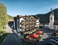 Khách sạn Berghotel Basur - Das Schihotel Am Arlberg (Flirsch am Arlberg, Áo)