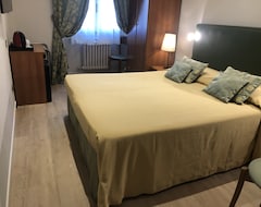 HOTEL GIAPPONE (Florence, Italy)