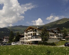 Hotel Romantica Schlössl (Fiss, Austria)