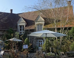 Căn hộ có phục vụ Gites Du Jardin Francais (Ermenonville, Pháp)
