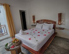 Hotel Island Break (Felidhoo, Maldives)