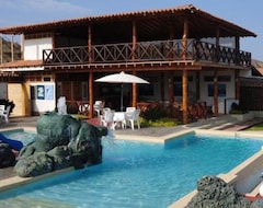 Apart Hotel Las Cherelas (Canoas de Punta Sal, Perú)