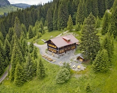 Otel Wannenkopfhütte (Obermaiselstein, Almanya)