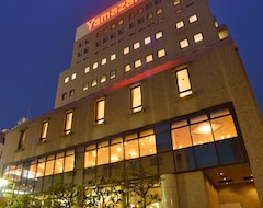 Otel Yamazaki Seipan Pension Fund Hall (Ichikawa, Japonya)