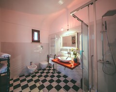 Bed & Breakfast Villa Nella (Sannicandro di Bari, Ý)