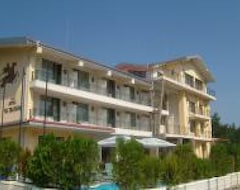 Khách sạn Hotel Via Trayana (Troyan, Bun-ga-ri)
