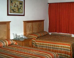 Khách sạn Hotel Caesars (Tijuana, Mexico)