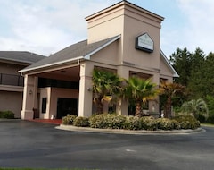 Hotel Palm Tree Extended Stay (Port Venvort, Sjedinjene Američke Države)